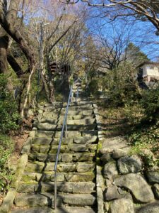 瑞泉寺入り口の階段