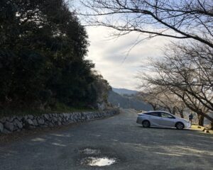 竜峰山五合目駐車場　熊本県八代市