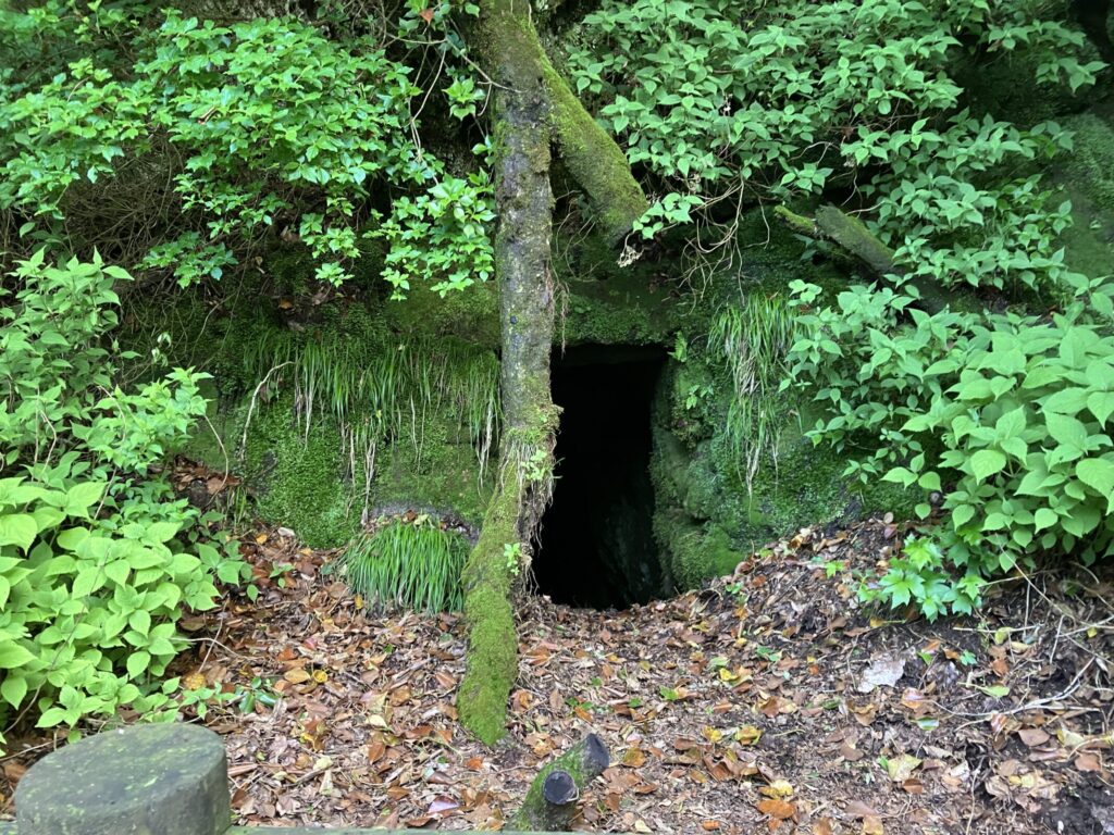 西の風穴 雲仙普賢岳 長崎